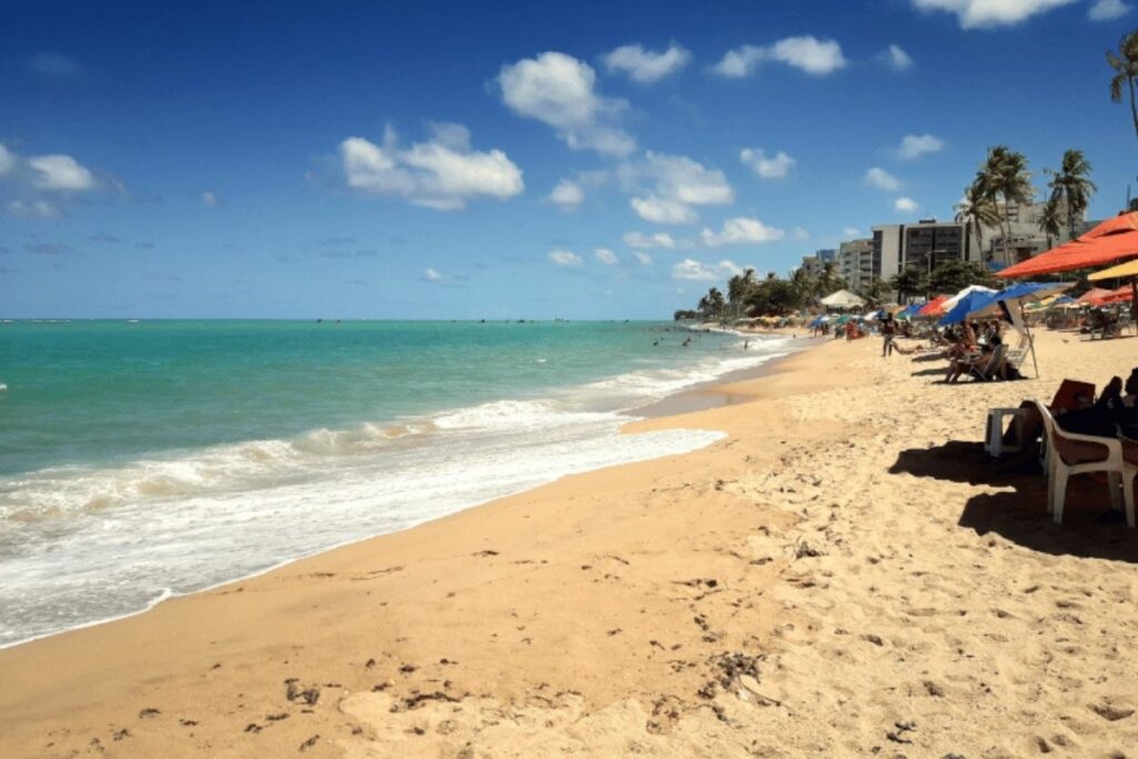 As praias da orla de Maceió