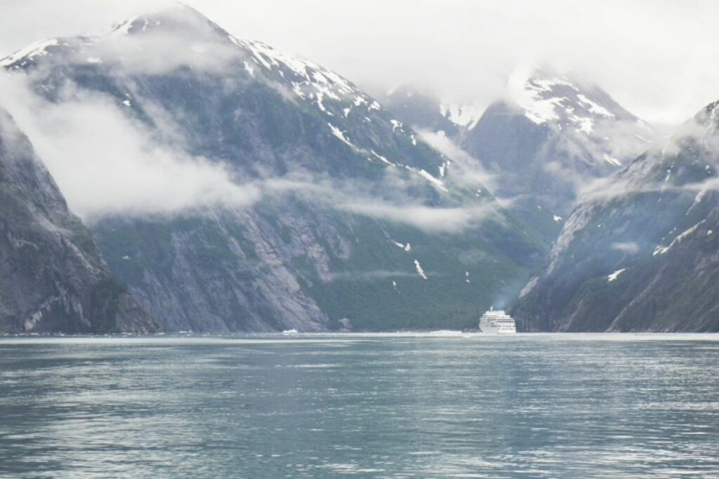 Cruzeiro de Alto Padrão-Uma Experiência Inesquecível para Viajantes Exigentes