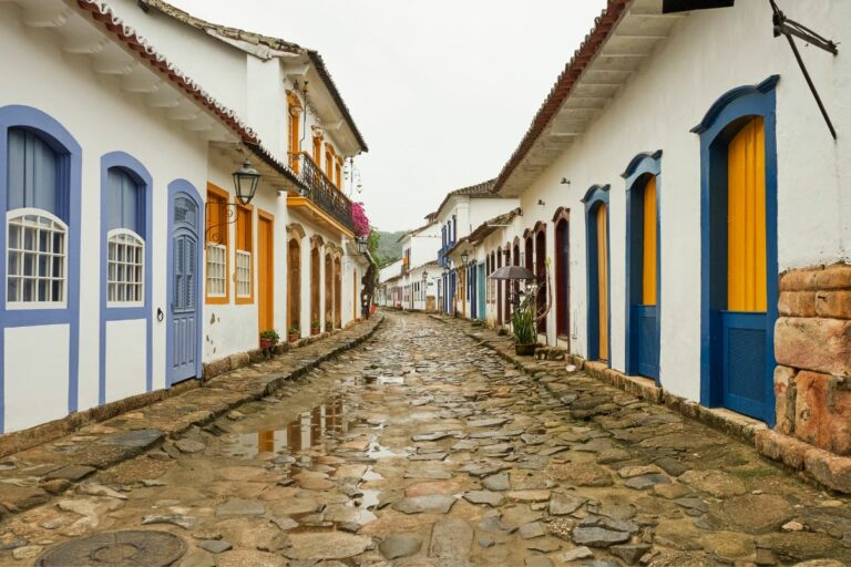 Descubra o Charme Histórico e Cultural de Paraty
