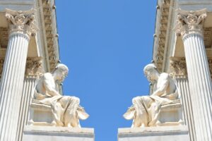 Arquitetura e Cultura na Grécia: Um Mergulho no Passado e Presente