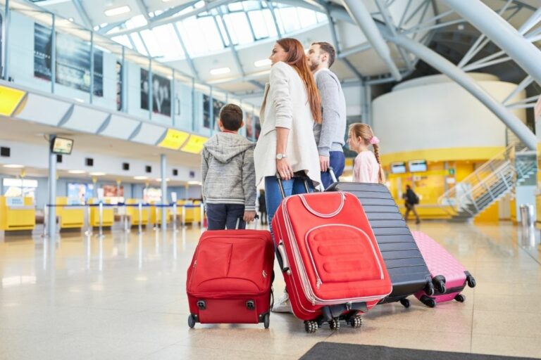Dicas Essenciais para Viajar com Crianças Pequenas